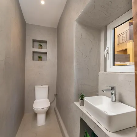 Lejlighed 3-4 Bedrooms In Old Town Rhodes City